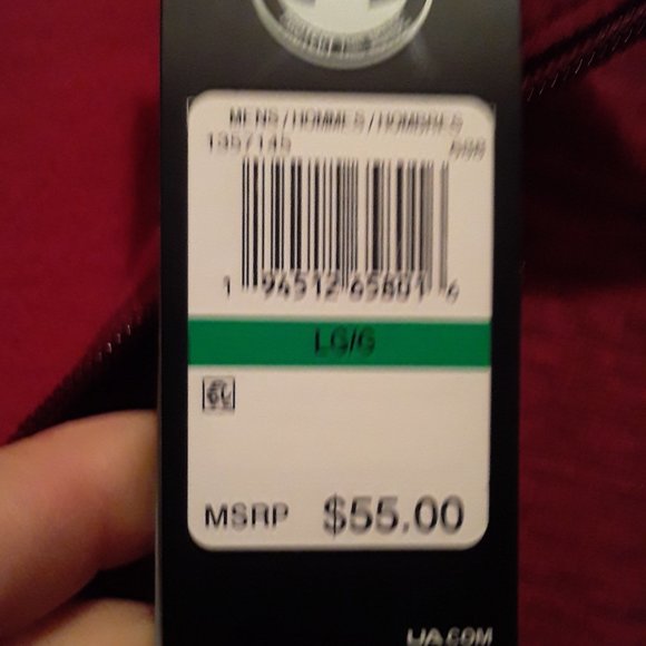 Under Armour Mens Burgundy/Black long sleeve pullover size L NWT - Picture 6 of 7